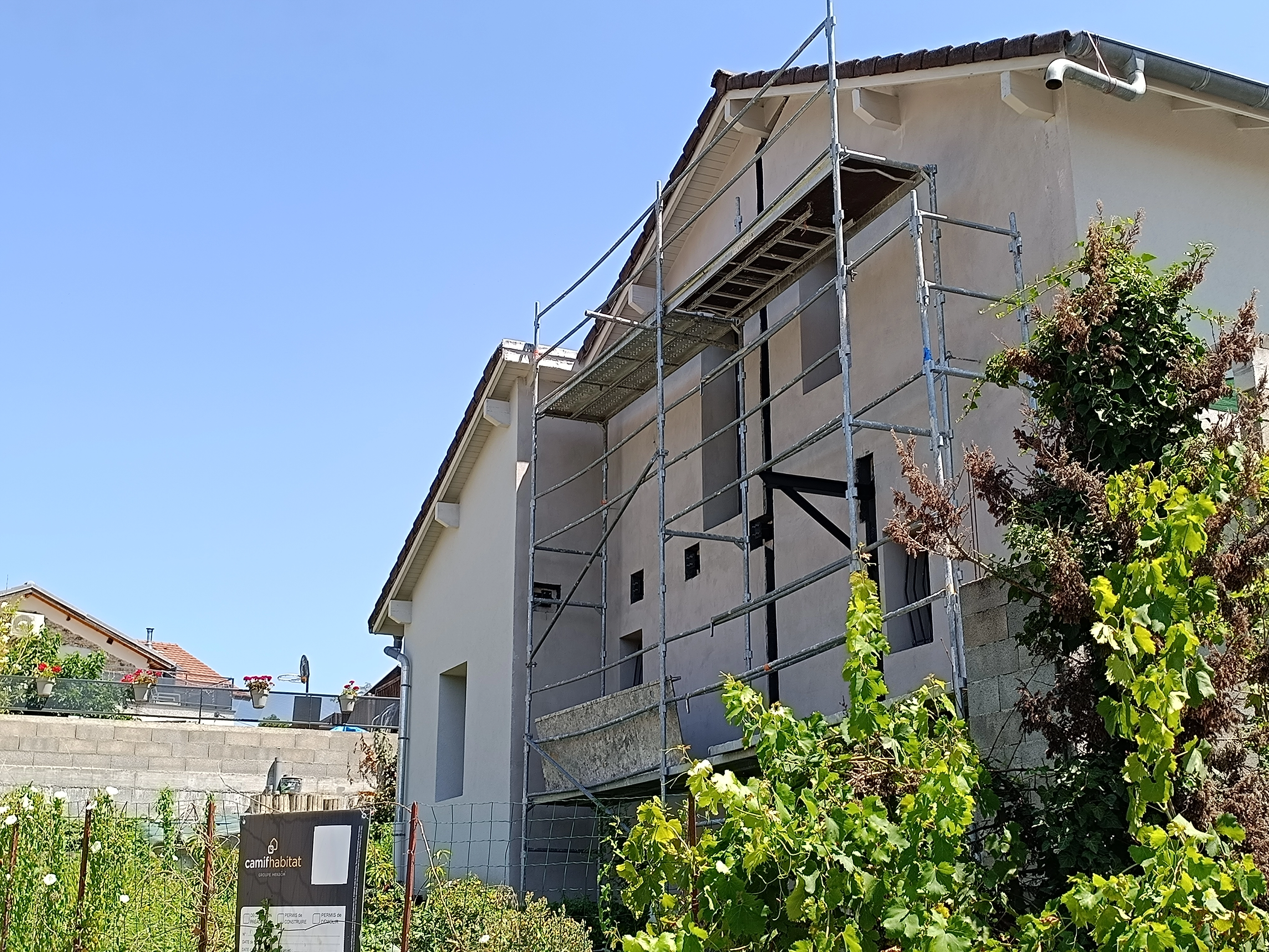 plot;balcon;echaufaudage;préparation pose;applique;façade plot;balcon;echaufaudage;préparation pose;applique;façade